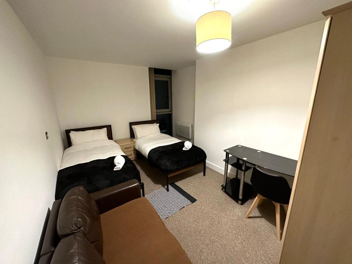 Birmingham Prime Location Stunning Apartment Floor-To-Ceiling Windows Екстериор снимка